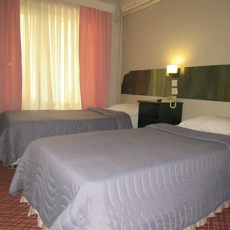 Airport Szálloda 3*